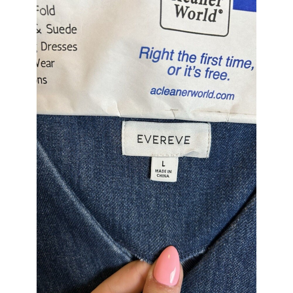 Evereve “Sierra” Medium Wash Denim Vest Size L - Picture 4 of 5